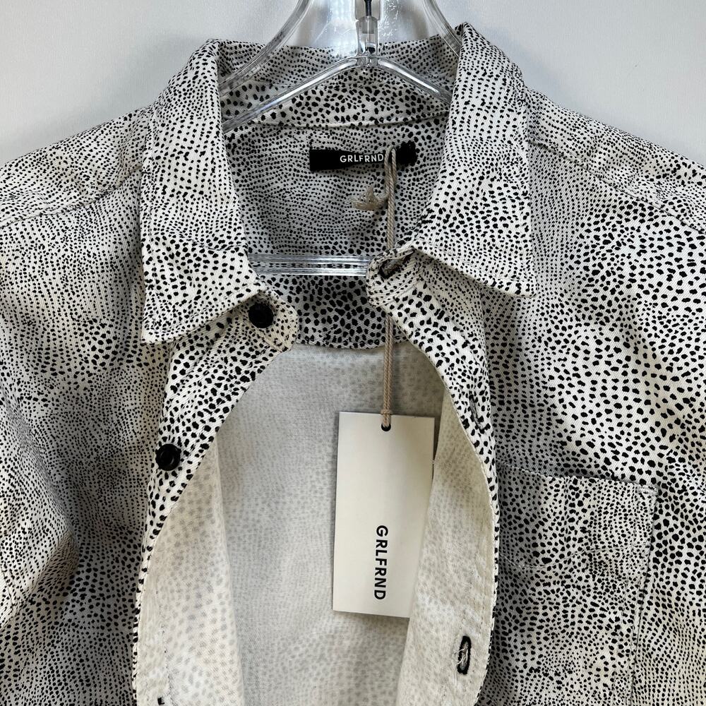 GRLFRND Christy Jacket Stretch Denim Crop Top Animal Attraction White Black - Picture 3 of 11